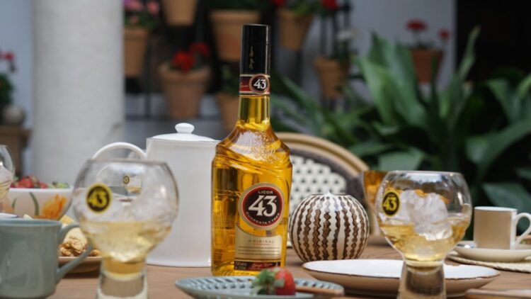 Kunst van Spaanse likeuren: van Licor 43 tot Pacharán