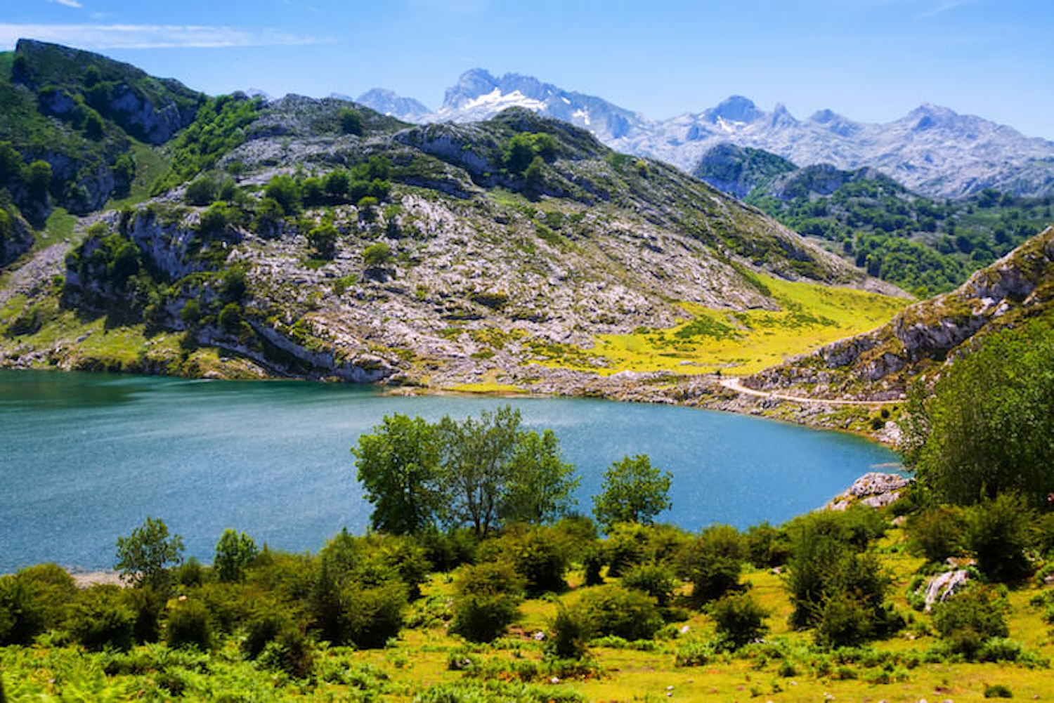 Wandelen in Spanje: de mooiste nationale parken en routes