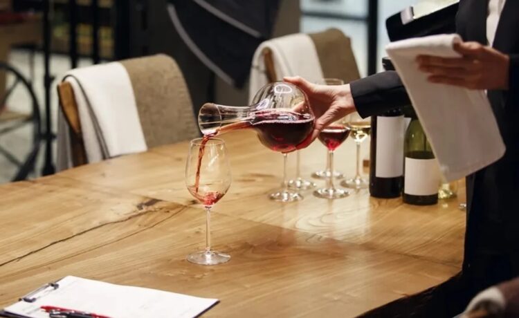 Hoe proef je wijn als een echte Spaanse sommelier?